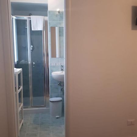 פאביננה Cuor Di Leone Guest House מראה חיצוני תמונה