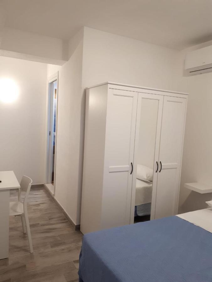 פאביננה Cuor Di Leone Guest House מראה חיצוני תמונה